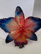 Load image into Gallery viewer, Orchid Real Flower Necklace-Catalina plus necklace chord