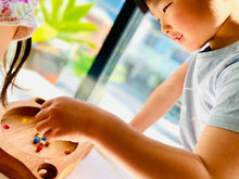 Load image into Gallery viewer, Spinning top Roulette ball spinning board game for the whole family.