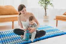 Load image into Gallery viewer, Thai kapok cushion Day bed Roll Out Mattress KING Size XXL Foldout Mat relaxation, day bed, camping or Yoga Matt Natural Kapok Filled_ 150 x 200 cm BLUE