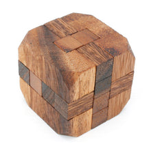 Load image into Gallery viewer, Brain teaser wood puzzle gift box - 9 hand made mechanical puzzle set, Father’s Day, birthdays gift, anniversaries gift, graduations gift in a Deluxe Gift Box V2