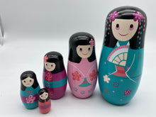 Load image into Gallery viewer, Wooden Nesting Dolls 5 pcs - Japanese kimono design