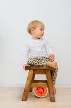 Load image into Gallery viewer, Children&#39;s Wooden Stool Teddy BEAR Chair Toddlers Step sitting Stool
