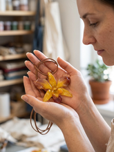 Load image into Gallery viewer, Yellow Orchid Dendrobium Real Flower Necklace
