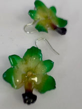 Load image into Gallery viewer, Real Flower Orchid Petal Earrings – Vibrant Green Round Flower Botanical Jewelry
