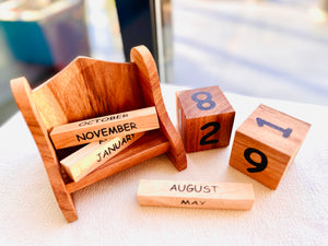 Wooden Desk Calendar-Retro vintage wall calendar