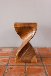 Single twisted stool-50 cm height Raintree Wood Stool/Corner side Table/Lamp Table Carved out of a Whole Tree Trunk.