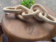 Load image into Gallery viewer, Chain feature homeware Natural Wooden Chain 5-Link
