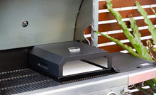 Load image into Gallery viewer, Pizza Oven Box with Built-in Thermometer
