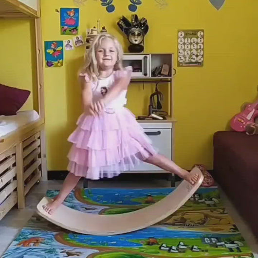 Balance board for yoga and kids