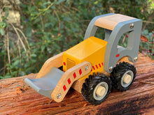 Load image into Gallery viewer, Wooden bobcat excavator with movable parts-large: 15 cm length.
