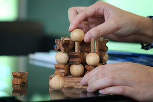 Tic-Tac-Toe 3D puzzle 3D wooden Brain teaser puzzle