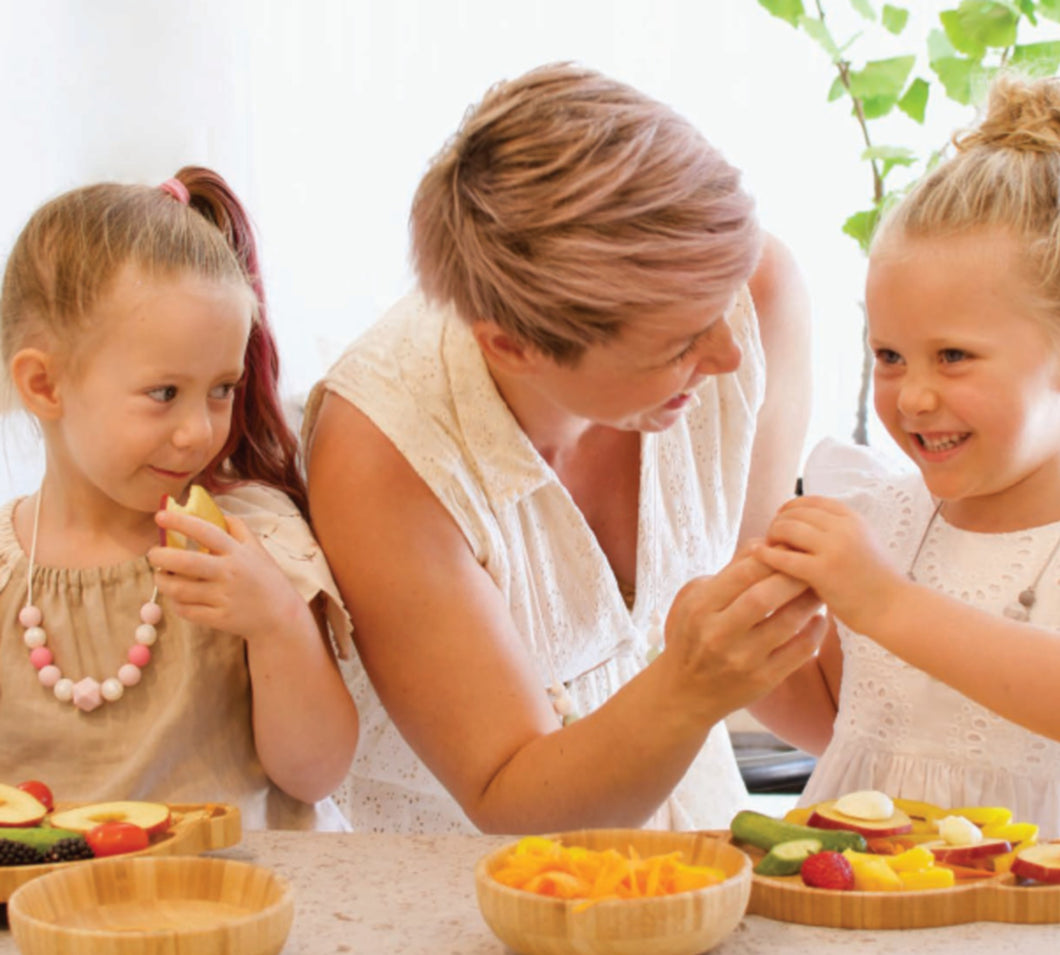 Toddlers mealtime Plate 100% sustainable bamboo-Karri the Koala-Food contact grade production