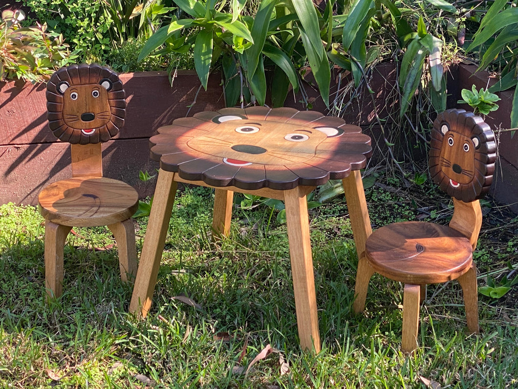 Kids Wooden Table + 2 Chairs Set Lion Design Carved Timber Children Furniture