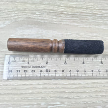 Load image into Gallery viewer, Singing bowl Nepalese Tibetan genuine 592g bowl 12 cm size includes genuine wand
