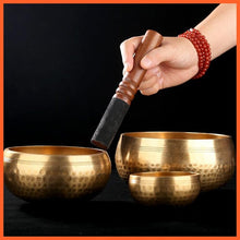 Load image into Gallery viewer, Singing bowl Nepalese Tibetan genuine 592g bowl 12 cm size includes genuine wand
